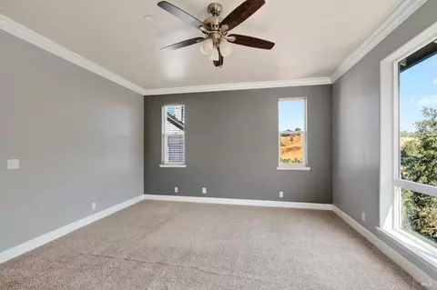 Bedroom - 511 Tehuacan Rd, Ukiah, CA 95482 photo 2 of 6