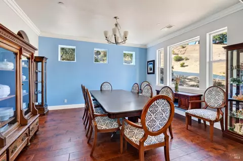 Dining - 511 Tehuacan Rd, Ukiah, CA 95482 photo 1 of 2