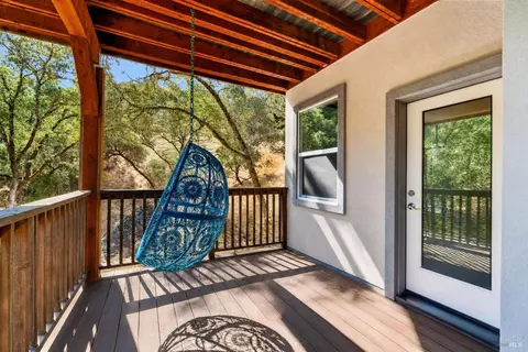 Exterior - 511 Tehuacan Rd, Ukiah, CA 95482 photo 2 of 6