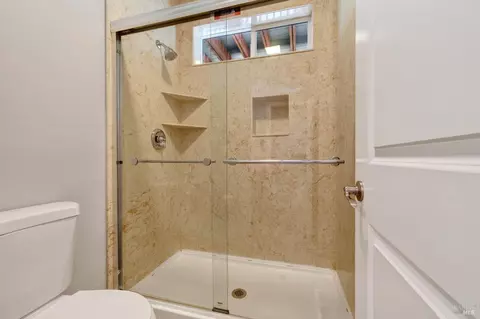 Bath - 511 Tehuacan Rd, Ukiah, CA 95482 photo 6 of 6