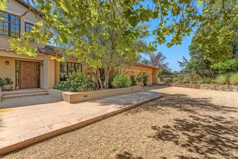 Exterior - 4163 E 3rd Ave, Napa, CA 94558 photo 6 of 18