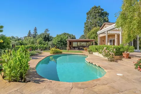 Exterior - 4163 E 3rd Ave, Napa, CA 94558 photo 11 of 18