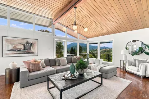64 Via La Cumbre, Greenbrae, CA 94904
