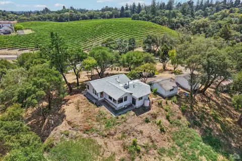 7260 Occidental Rd, Sebastopol, CA 95472