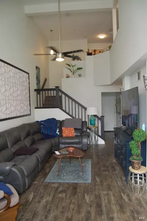 Living - 287 Clearpointe Dr, Vallejo, CA 94591 photo 1 of 1