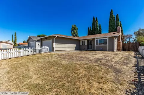 Exterior - 1419 Starr Ct, Fairfield, CA 94533 photo 2 of 14