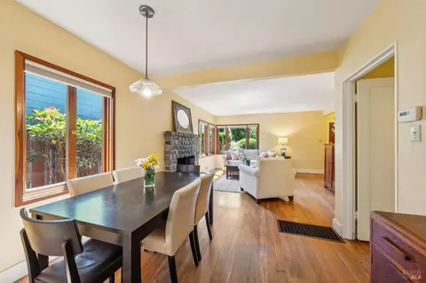 Dining - 212 Sausalito St, Corte Madera, CA 94925 photo 1 of 2
