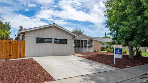Exterior - 2402 Gulf Dr, Fairfield, CA 94533 photo 15 of 15
