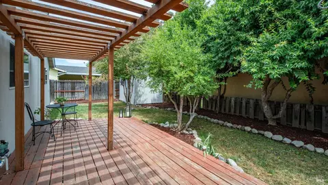 Exterior - 2402 Gulf Dr, Fairfield, CA 94533 photo 9 of 15