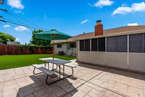 Exterior - 746 Tobin Dr W, Vallejo, CA 94589 photo 13 of 15