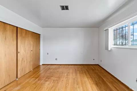 Bedroom - 746 Tobin Dr W, Vallejo, CA 94589 photo 5 of 5