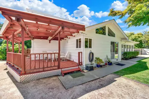 Exterior - 560 Werner Way, Vacaville, CA 95688 photo 21 of 27