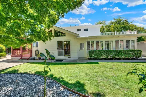 Exterior - 560 Werner Way, Vacaville, CA 95688 photo 23 of 27