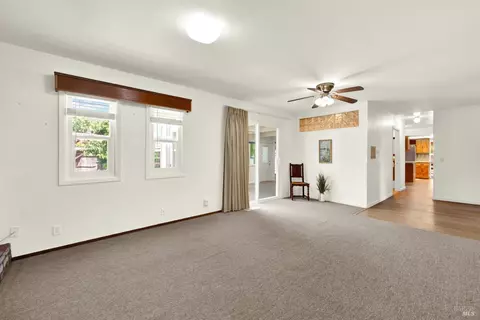 Living - 560 Werner Way, Vacaville, CA 95688 photo 9 of 9