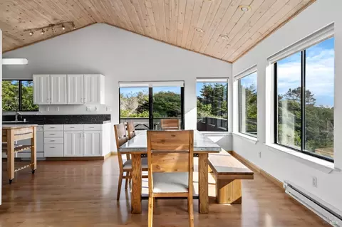 Dining - 226 White Tail, The Sea Ranch, CA 95497 photo 2 of 10