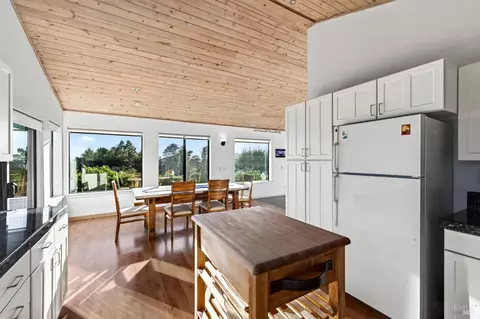 Kitchen - 226 White Tail, The Sea Ranch, CA 95497 photo 5 of 5