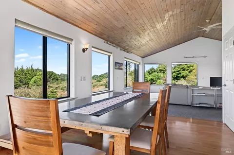 Dining - 226 White Tail, The Sea Ranch, CA 95497 photo 10 of 10