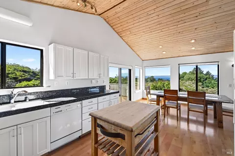Kitchen - 226 White Tail, The Sea Ranch, CA 95497 photo 1 of 5