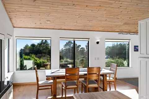 Dining - 226 White Tail, The Sea Ranch, CA 95497 photo 4 of 10