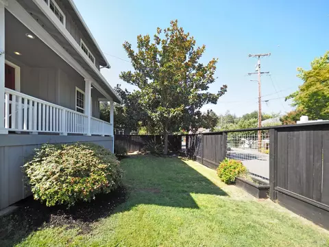 Exterior - 79 Bosch St, Geyserville, CA 95441 photo 18 of 22