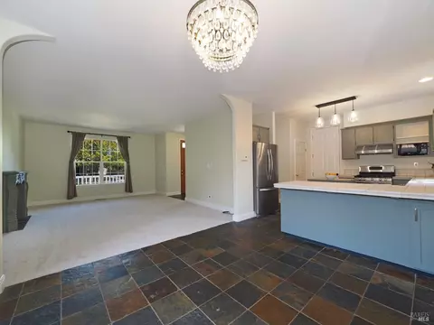 Living - 79 Bosch St, Geyserville, CA 95441 photo 4 of 4