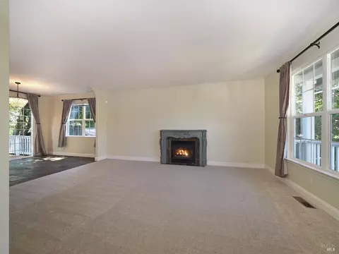 Living - 79 Bosch St, Geyserville, CA 95441 photo 1 of 4