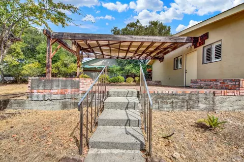 Exterior - 21 Jacks Ln, Napa, CA 94558 photo 16 of 25