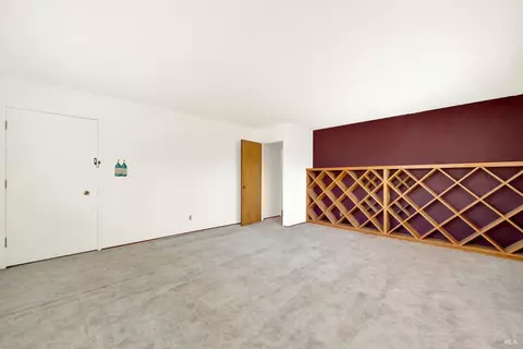 Living - 21 Jacks Ln, Napa, CA 94558 photo 7 of 12