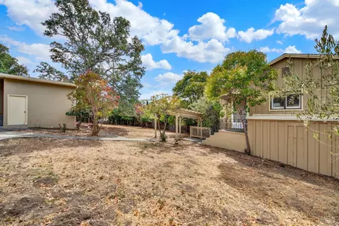 Exterior - 21 Jacks Ln, Napa, CA 94558 photo 17 of 25