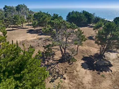 22070 Highway One, Jenner, CA 95450 photo 9