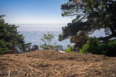 22070 Highway One, Jenner, CA 95450 photo 2