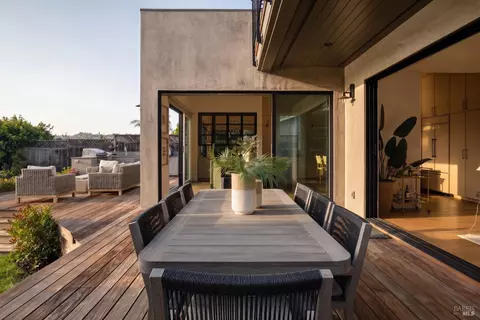 Exterior - 46 Birch Ave, Corte Madera, CA 94925 photo 3 of 6