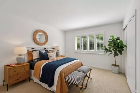 Bedroom - 8 Saba Ln, Tiburon, CA 94920 photo 6 of 6