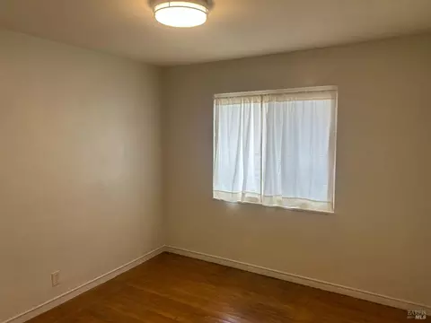 Bedroom - 614 Sheldon Ave, Vallejo, CA 94591 photo 2 of 2
