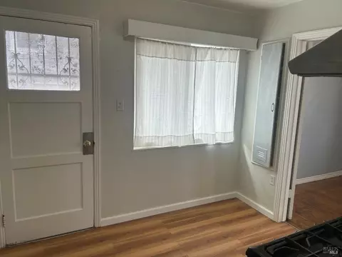 Entry Way - 614 Sheldon Ave, Vallejo, CA 94591 photo 1 of 1