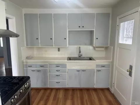 Kitchen - 614 Sheldon Ave, Vallejo, CA 94591 photo 1 of 2