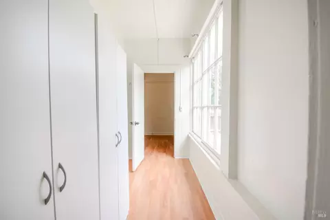 Entry Way - 734 Florida St, Vallejo, CA 94590 photo 4 of 4