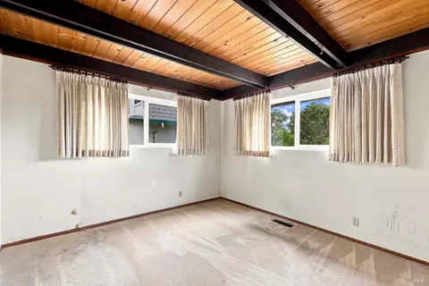Bedroom - 721 Cabin Dr, Mill Valley, CA 94941 photo 2 of 4