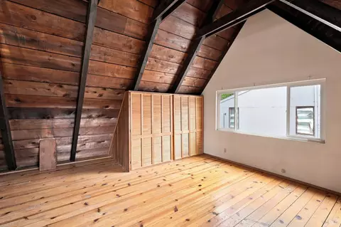 Bedroom - 721 Cabin Dr, Mill Valley, CA 94941 photo 4 of 4