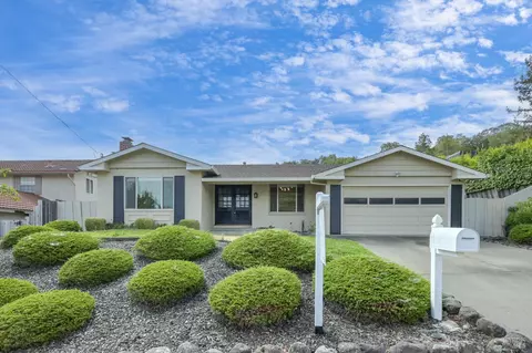 9 Germaine Pl, Novato, CA 94949