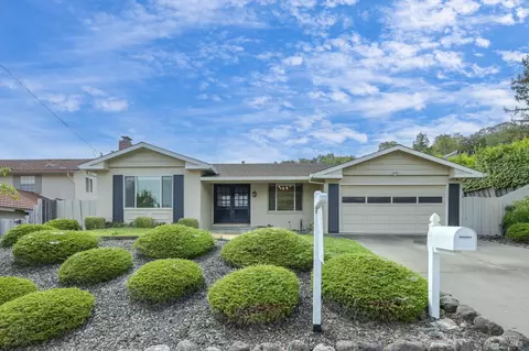 9 Germaine Pl, Novato, CA 94949
