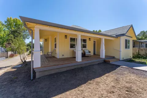 Exterior - 355 North St, Willits, CA 95490 photo 6 of 10