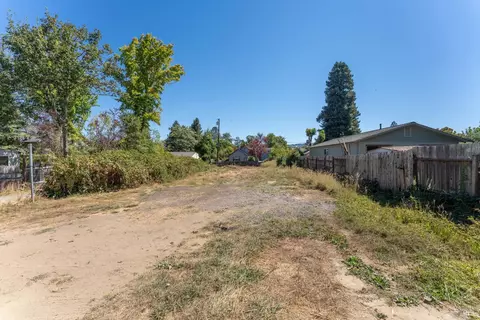 Exterior - 355 North St, Willits, CA 95490 photo 10 of 10