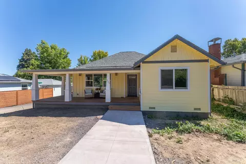 Exterior - 355 North St, Willits, CA 95490 photo 5 of 10