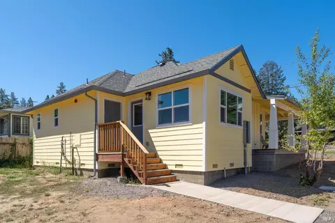 Exterior - 355 North St, Willits, CA 95490 photo 8 of 10