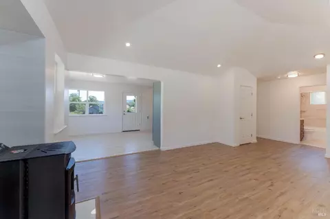 Living - 355 North St, Willits, CA 95490 photo 1 of 3