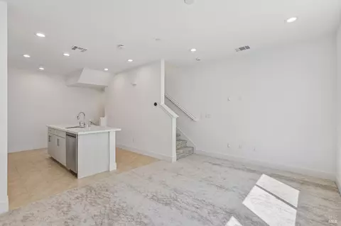 Living - 1757 Capulet Dr, Milpitas, CA 95035 photo 2 of 2