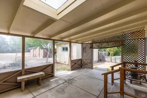 Exterior - 720 Windsor River Rd, Windsor, CA 95492 photo 13 of 22