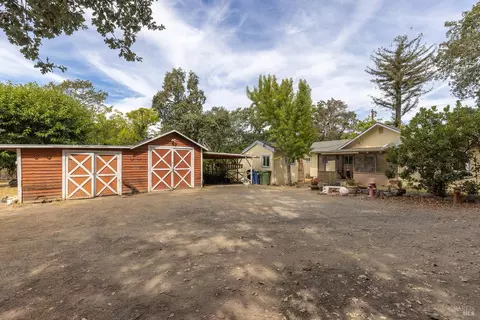 Exterior - 720 Windsor River Rd, Windsor, CA 95492 photo 4 of 22