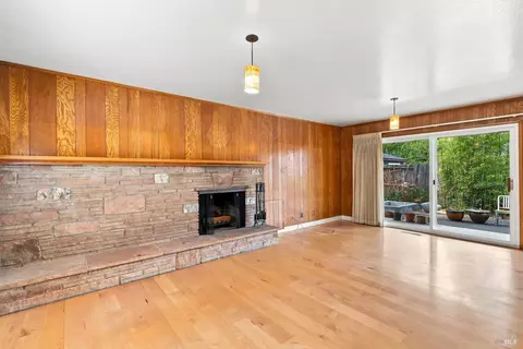 Living - 8607 Cypress Ave, Cotati, CA 94931 photo 1 of 6